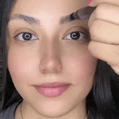 BrowLift – Sprâncene Perfecte Fără Machiaj