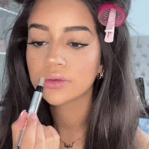 Lip Plumper - Luciu cu Aspect de Acid Hialuronic
